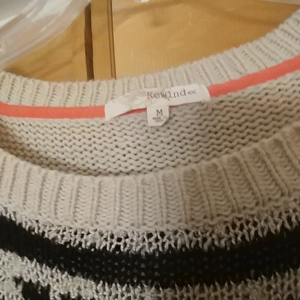 REWIND Cozy Soft Black & Cream Sweater M